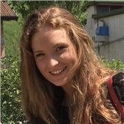 Docente di lingua inglese e sostegno didattico offre aiuto compiti per studenti di tutte le età